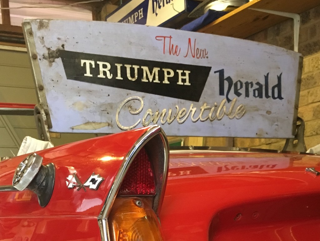 Triumph sign